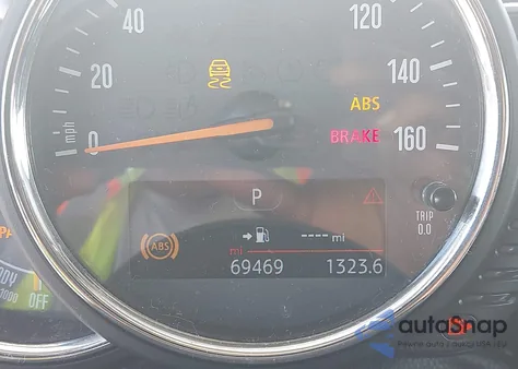 2017 Mini Clubman Cooper z USA, uszkodzony, nr VIN WMWLN5C30H2E33531